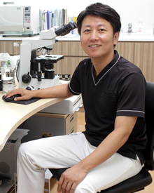 院長　辻本 友高